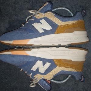 New Balance 997H mens size 8